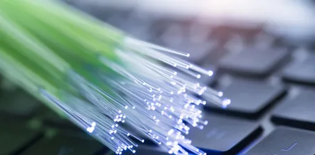 Jak działa internet światłowodowy?